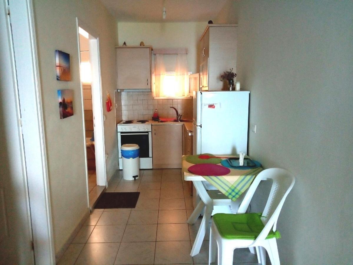To Ampelaki Apartment Tsoukaladhes Luaran gambar
