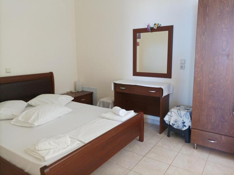 To Ampelaki Apartment Tsoukaladhes Luaran gambar
