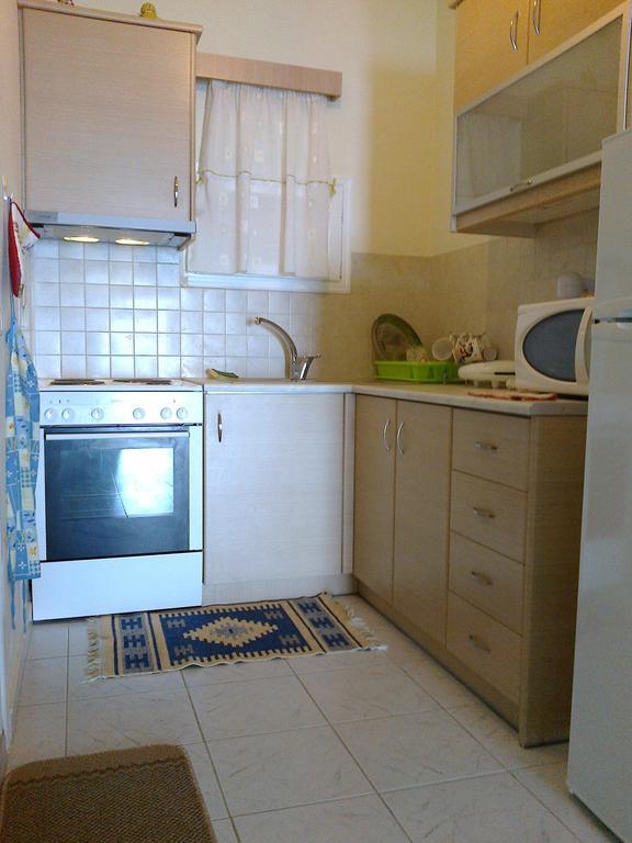 To Ampelaki Apartment Tsoukaladhes Bilik gambar